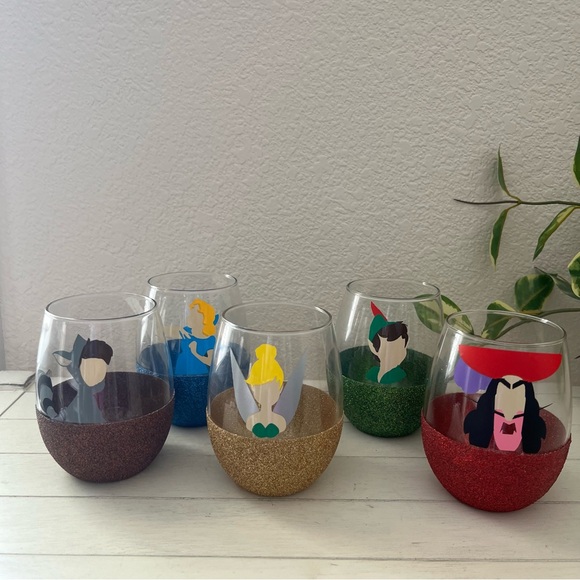 Disney Peter Pan Set of 5 Glitter Dipped Stemless Wine Glasses Handmade Gift - Picture 1 of 8